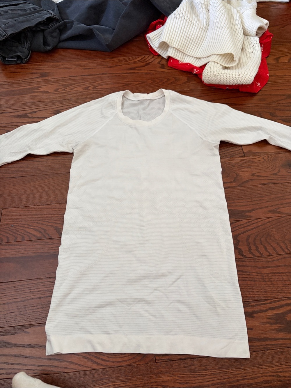 lululemon athletica Off-White Long Sleeve Performance Top